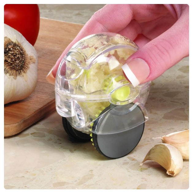 2023 New Stainless Steel Garlic Press Herb Mincer Slicer Food Vegetables Chop Garlic Onions Crusher Rollers Rolling Kitchen Tool