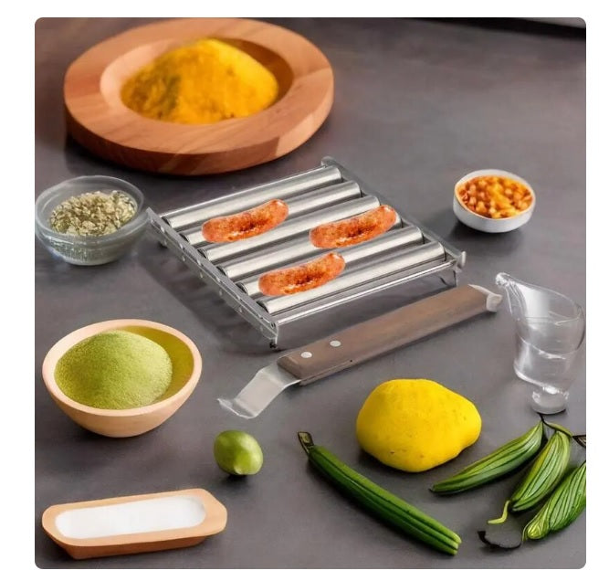 Hot Dog Roller Sausage Roller Rack Stainless Steel Hot Dog Grill Roller with Wooden Handle BBQ Hotdog Roller for Evenly Grilling